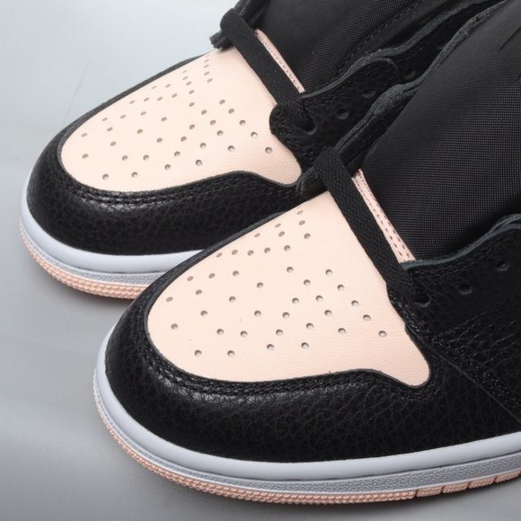 Jordan 1 Retro High Black Crimson Tint - Picture 6 of 9